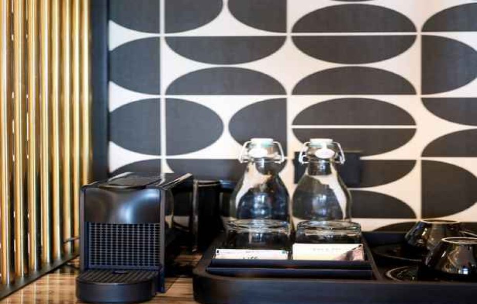 Comfort Suite 1 King Bed Ocean View