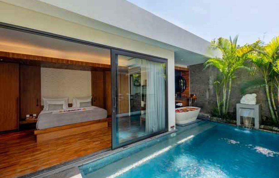 Grand Bedroom Villa – Modern Tropical Style