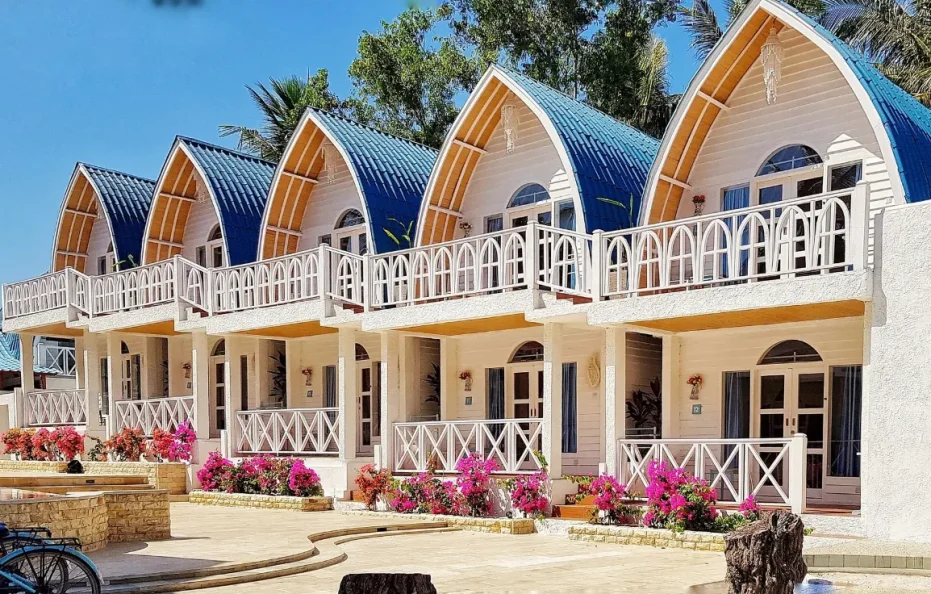 Santorini Beach Resort