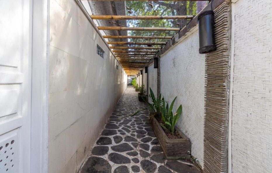 Mango Retreat Deluxe Room