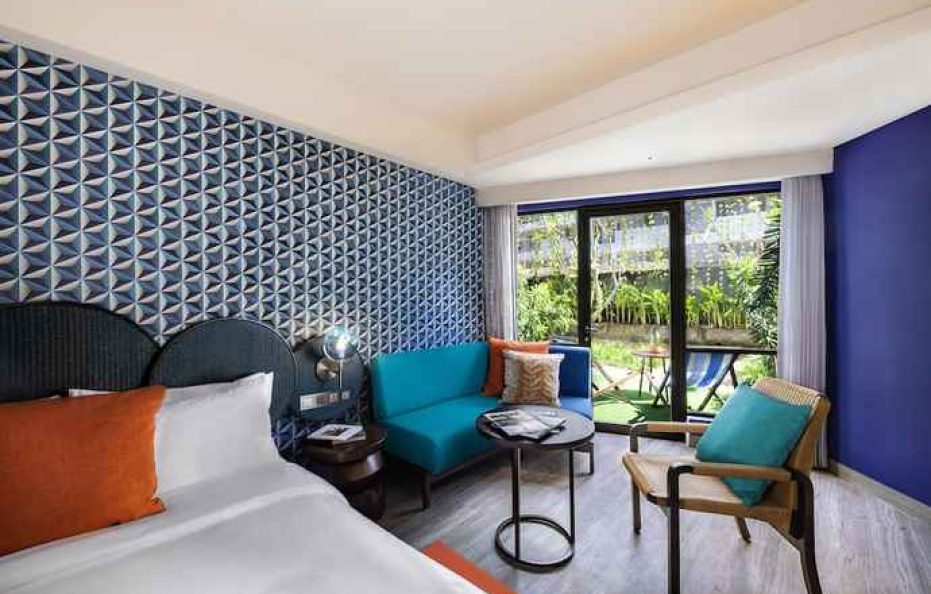 Summer Garden Queen Terrace